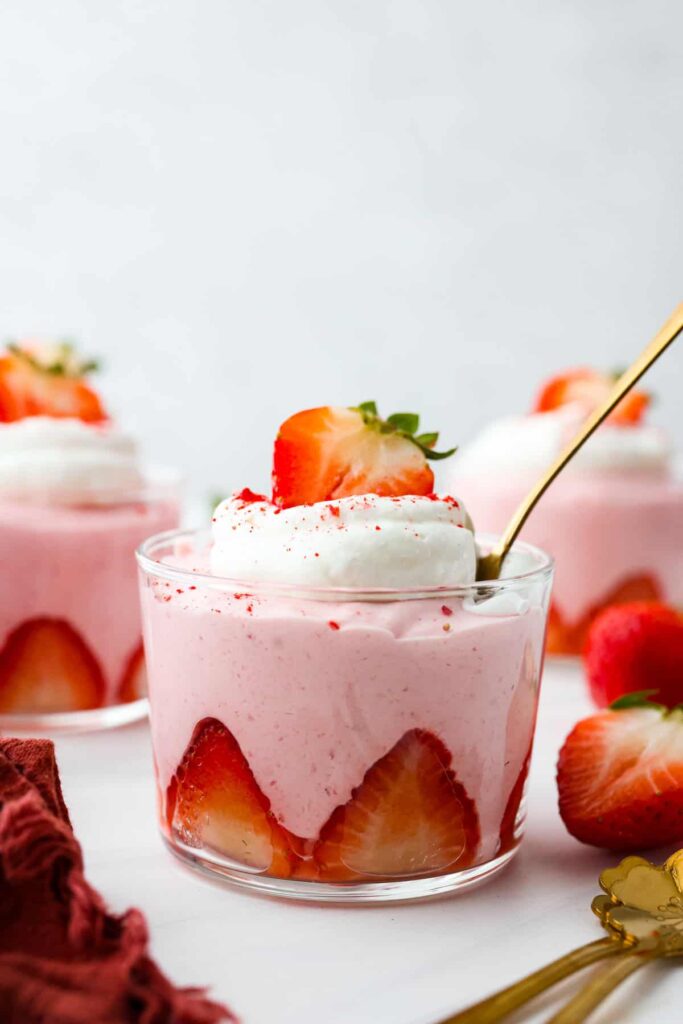 Strawberry Mousse | The Recipe Critic