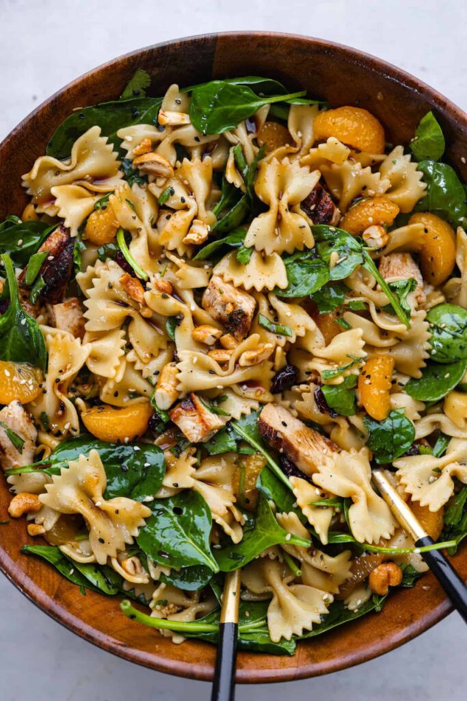 Teriyaki Spinach Pasta Salad | The Recipe Critic