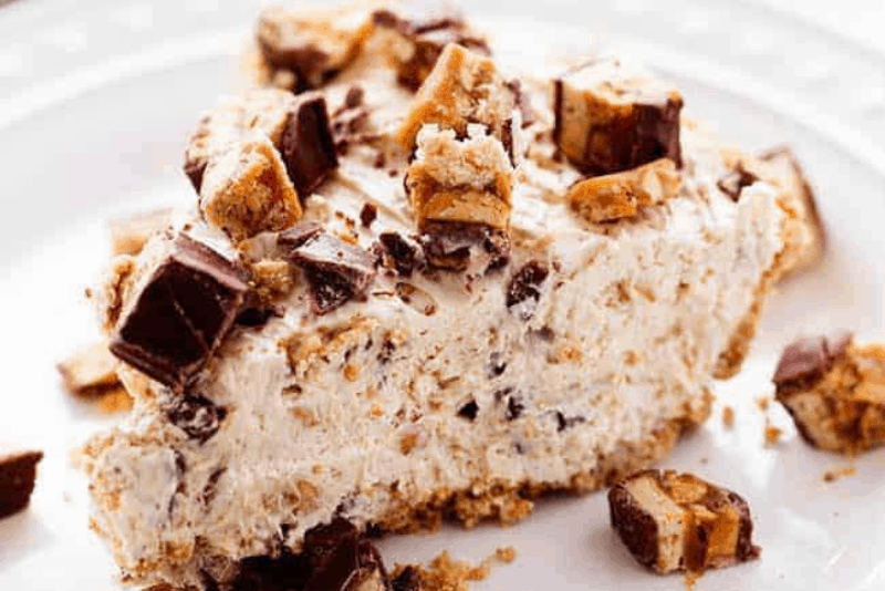 No Bake Snickers Bar Pie Recipe