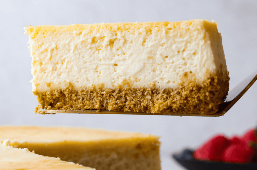 How to Make Cheesecake (The Ultimate Guide)