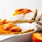 No-Bake Fresh Peach Pie | The Recipe Critic