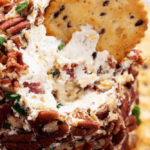 Bacon Ranch Cheese Ball | The Recipe Critic