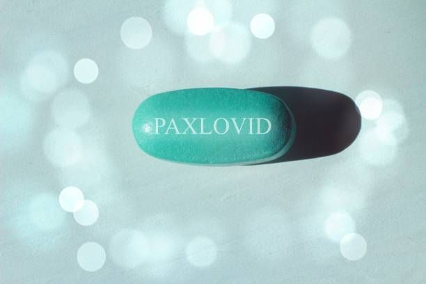 Nirmatrelvir-Ritonavir (Paxlovid) Reduces Short and Long-Term Adverse Outcomes in COVID-19 Patients with Kidney Disease